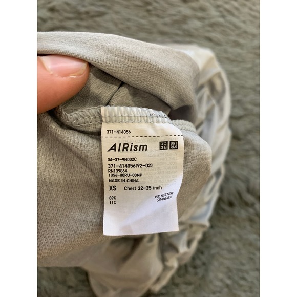 Airism Men's‎ Gray Short Sleeve T-shirt. Size XS - Picture 6 of 7